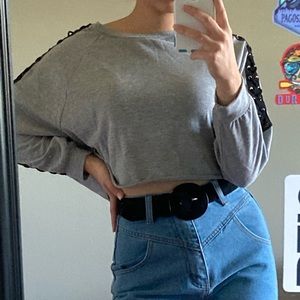 Grey long sleeve crop top